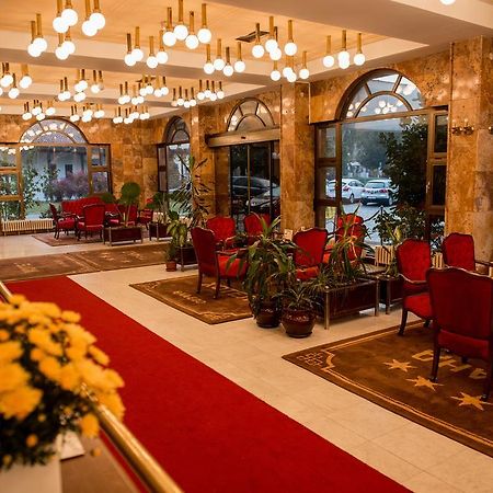 Hotel Grand Valjevo Eksteriør bilde