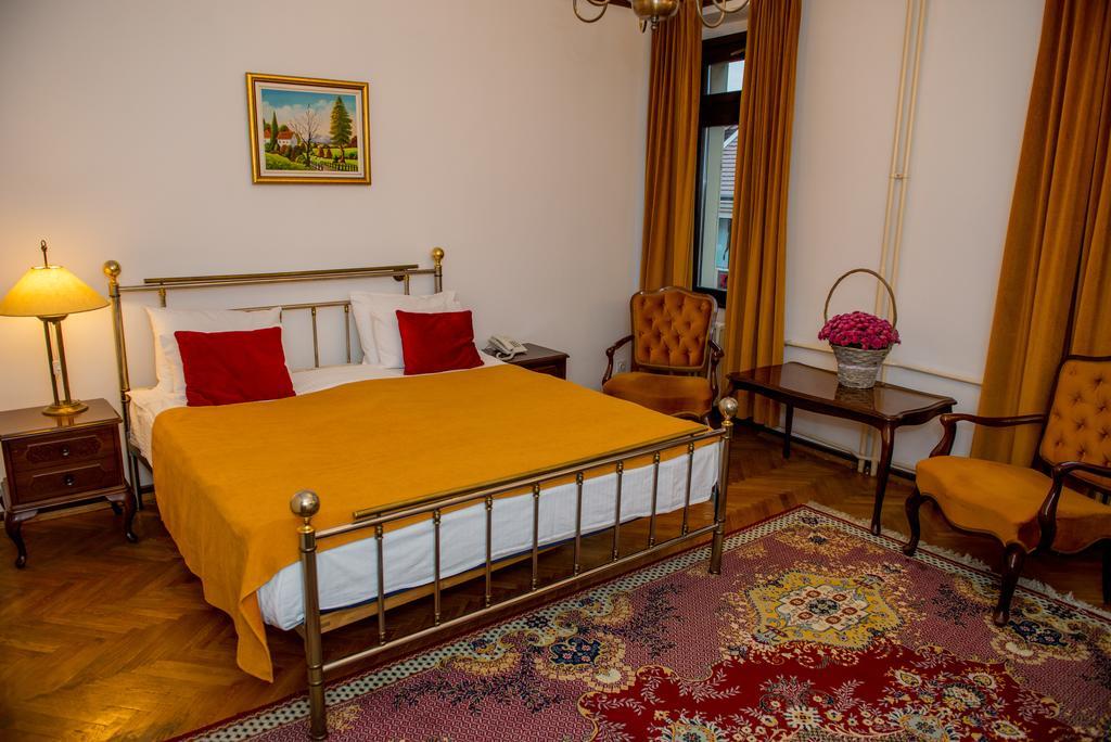 Hotel Grand Valjevo Eksteriør bilde