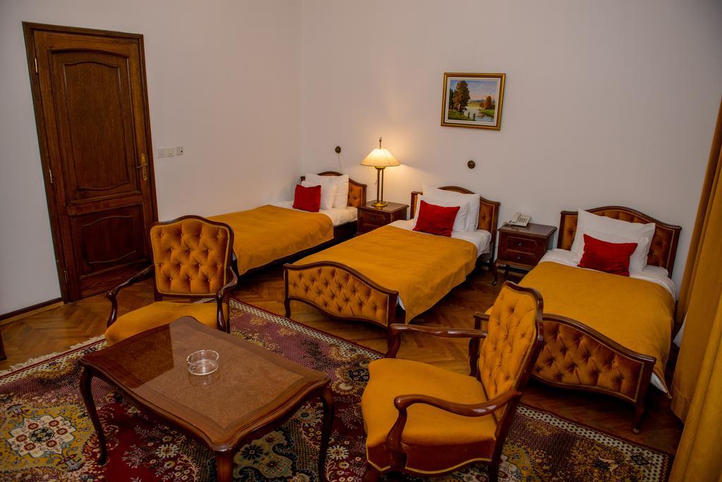 Hotel Grand Valjevo Eksteriør bilde