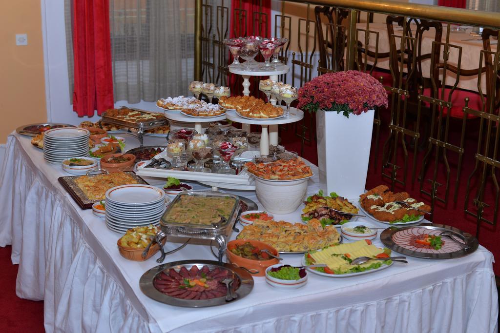 Hotel Grand Valjevo Eksteriør bilde