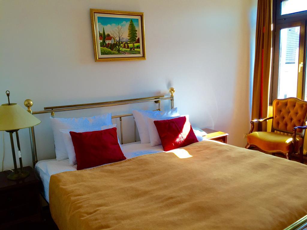 Hotel Grand Valjevo Eksteriør bilde